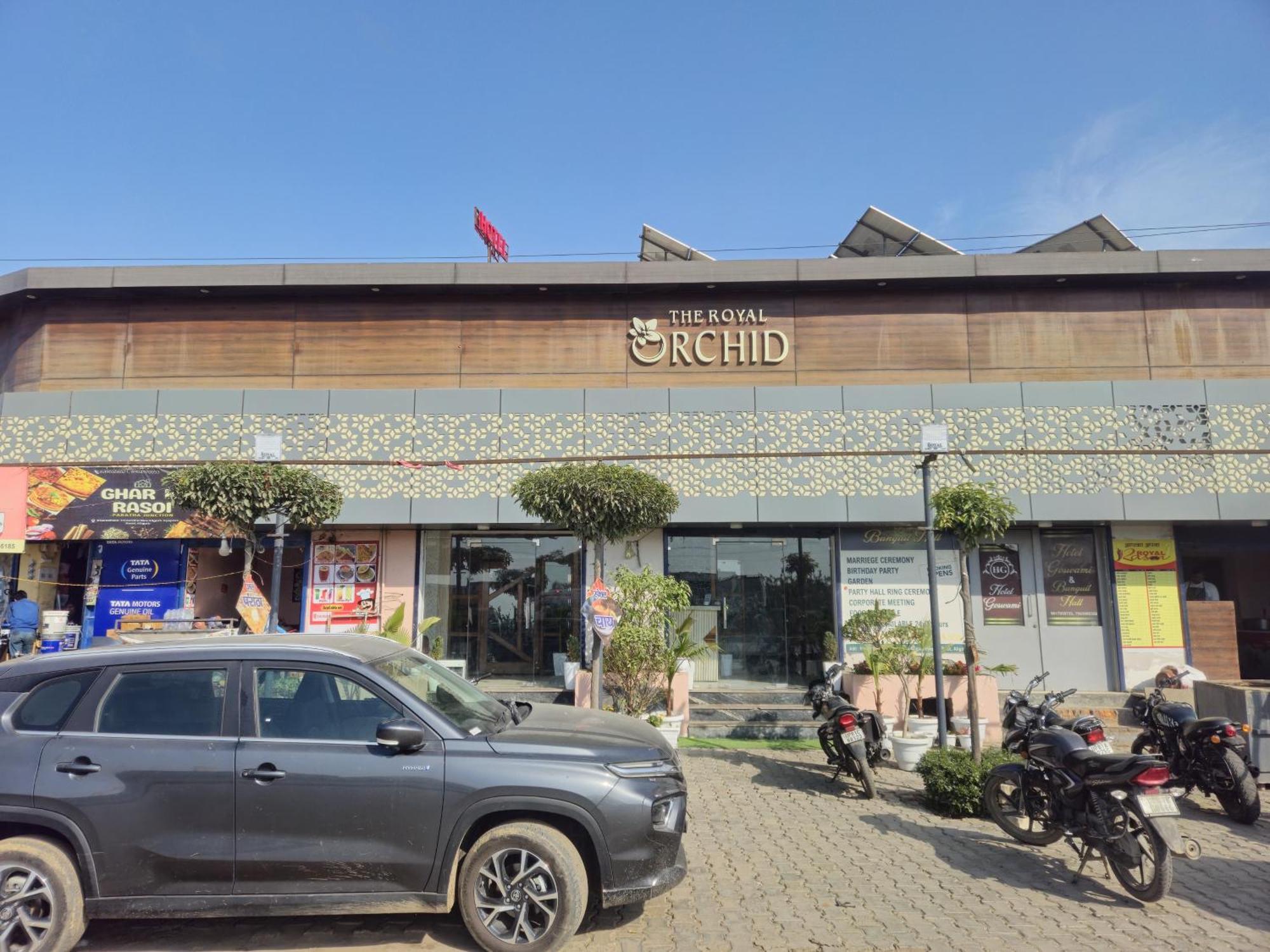 Hotel Royal Orchid Aligarh Exterior photo